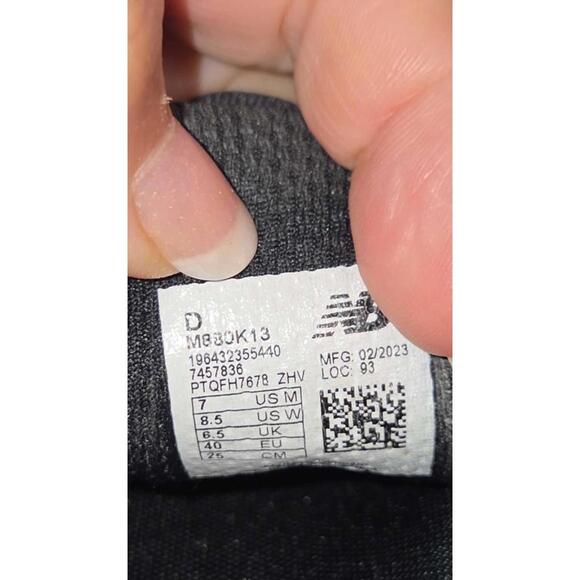 New Balance Fresh Foam 880 V13 Women's Size 8.5 /Men's 7 Running Shoes - Picture 8 of 9